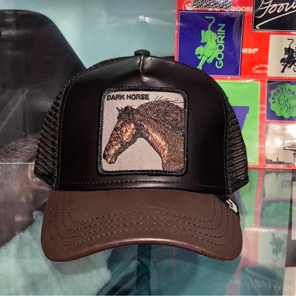 Dark Horse 🐎 Goorin bros Leather
